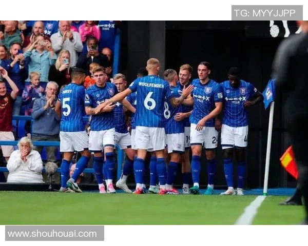 埃皮纳勒迎战马赛期待精彩对决双方球员状态与战术分析 埃皮纳勒迎战马赛期待精彩对决双方球员状态与战术分析