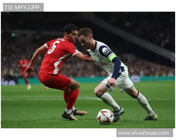 阿尔克马与芬洛激战在即谁能在这场较量中胜出